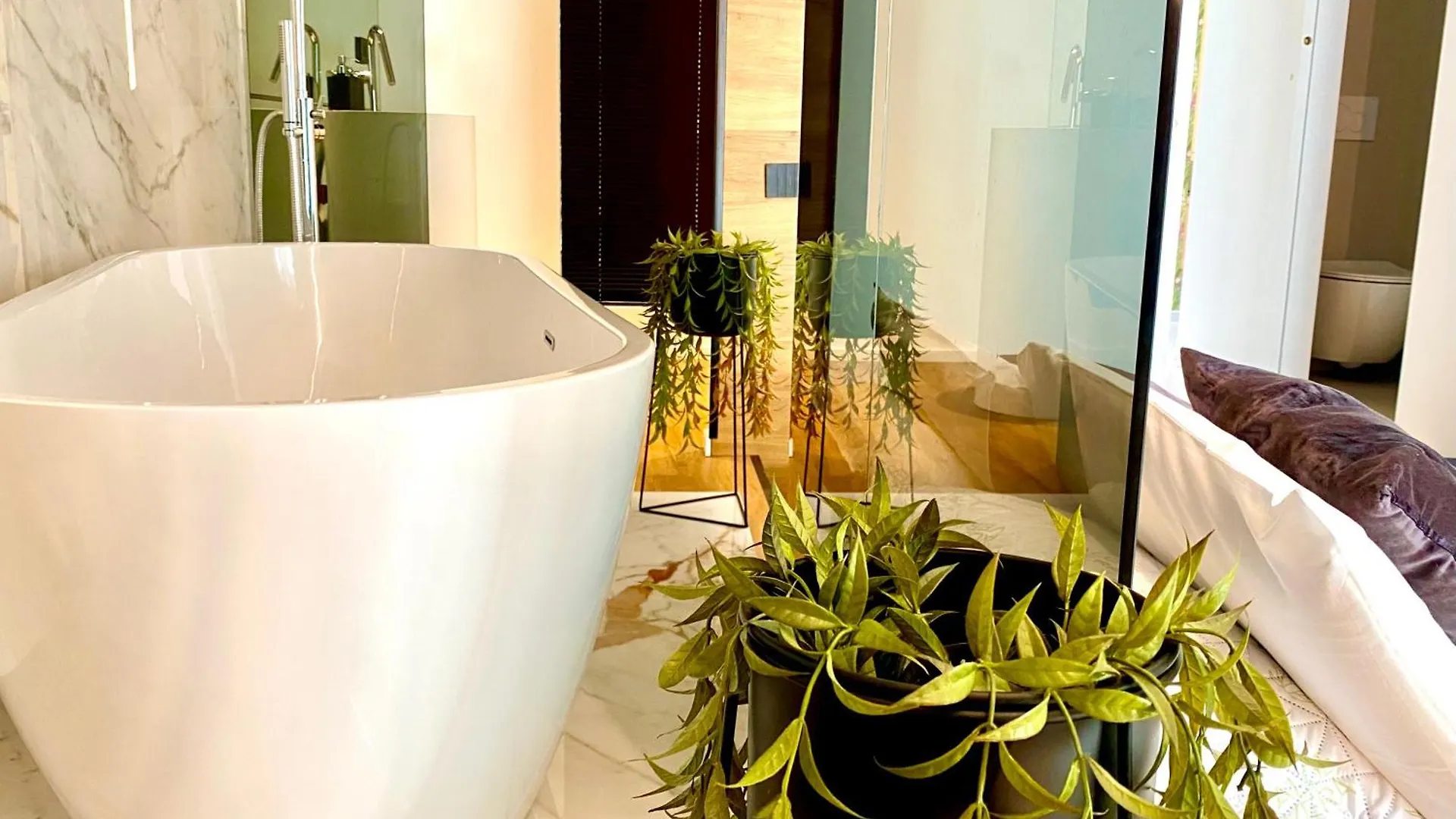 Salotto - Luxury Suites In The City Catania Apartment