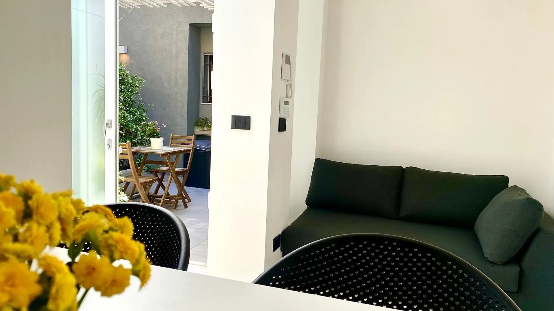 Salotto - Luxury Suites In The City Catania 0*,  Italy